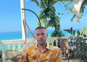 Si e mori polici armën e gjatë jashtë detyrës zyrtare me të cilën ia mori jetën burrit të tezës?