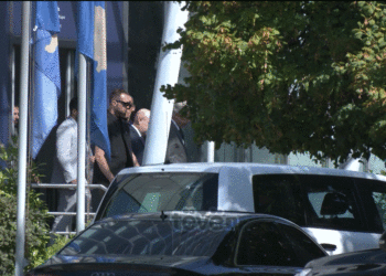 Vlerësohet se vizita e shefit të CIA-s është rikonfirmim i mbështetjes amerikane