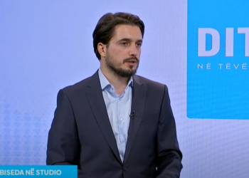 Gjyshinca: Nëse hapja e urës është për fushatë elektorale, pse s’e kanë bërë edhe qeveritë e kaluara?