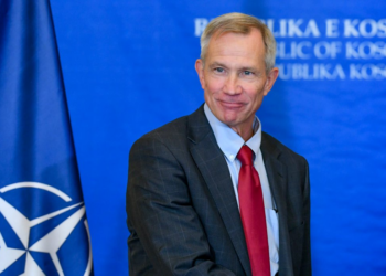 Goffus: Shtimi i trupave të KFOR-it s’është zgjidhje – koordinimi është jetik