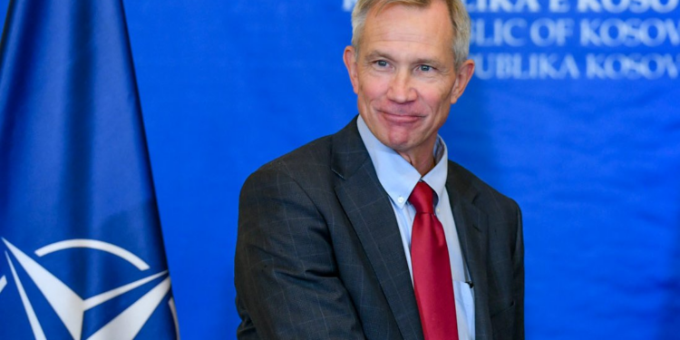 Goffus: Shtimi i trupave të KFOR-it s’është zgjidhje – koordinimi është jetik