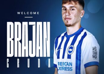 Brightoni prezanton Grudën