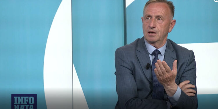 Azemi: Mbi 200 mijë punëtorë braktisën Kosovën në gjashtëmujorin e parë