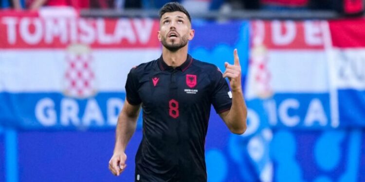 Klaus Gjasula pensionohet nga Kombëtarja e Shqipërisë