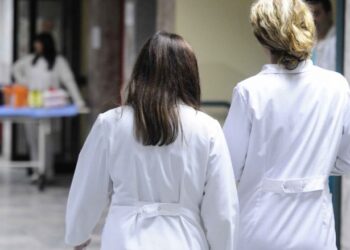 Specialistët e farmacisë klinike mbeten jashtë institucioneve publike shëndetësore