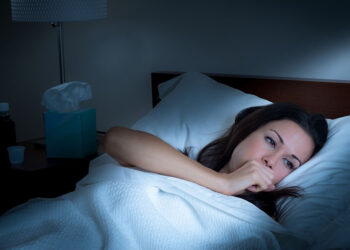 Kolla e natës – Si ta kuptoni nëse është ftohje apo alergji