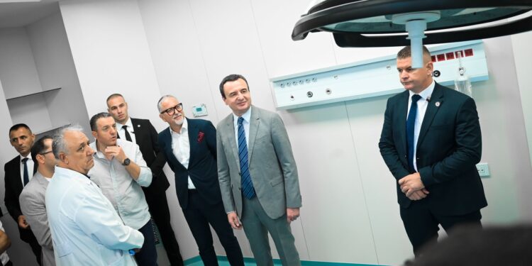 Përurimi i Klinikës Emergjente, Kurti: Ky investim, mirënjohje e jona për profesionalizmin e stafit mjekësor