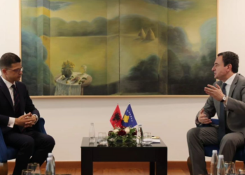 Vengu pas takimit me Kurtin: Diskutuam për forcimin e bashkëpunimit në rrafshin e mbrojtjes