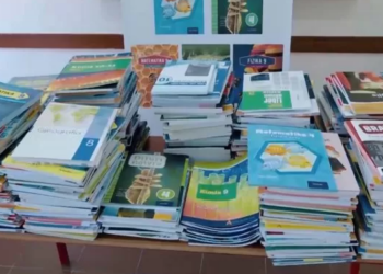 MASHTI ekzekuton pagesat e para për subvencionimin e teksteve shkollore