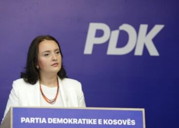 Musmurati e PDK’së: Edhe sivjet, Qeveria Kurti po i lë nxënësit pa libra në fillim të vitit shkollor