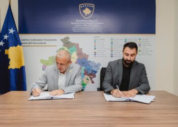Nënshkruhet marrëveshje për ndërtimin e mbi 200 shtëpive të reja në katër komunat veriore të Kosovës