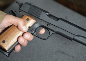 Vetëplagoset aksidentalisht një person në Klinë