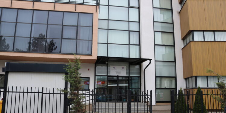 Kërkohet paraburgim ndaj shtetasit të Maqedonisë së Veriut për shitblerje të narkotikëve