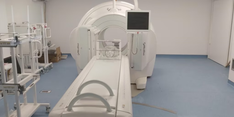 Skanimet me PET/CT të kufizuara nga materiali shpenzues