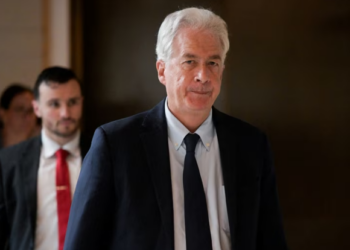 Shefi i CIA-s në Kosovë, takohet me Osmanin