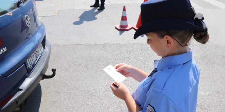 “Sot unë, Polic i Kosovës”, fëmijët njihen me përgjegjësitë e profesionit të policit