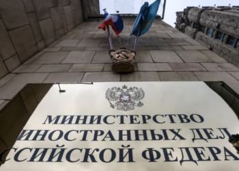 Rusia shton në listën e sanksioneve edhe 92 qytetarë amerikanë