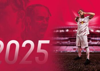 Xavi Simons mbetet tek Leipzigu