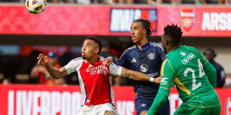 Unitedi mbetet tre muaj pa Yoron