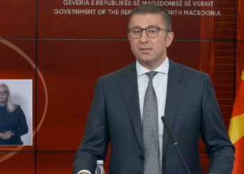 Mickoski për incidentin e Osmanit në Aeroport: Na vjen keq dhe nuk duam të përsëritet