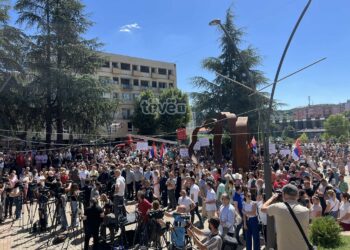 Haradinaj – serbëve: Mos u bëni pre e politikave shkurtëpamës,urat të na lidhin e jo të na ndajnë