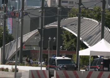 Qeveria ende pa datë për hapjen e urës