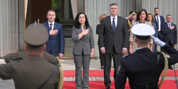 Osmani sot në Kroaci me ftesë të Millanoviqit