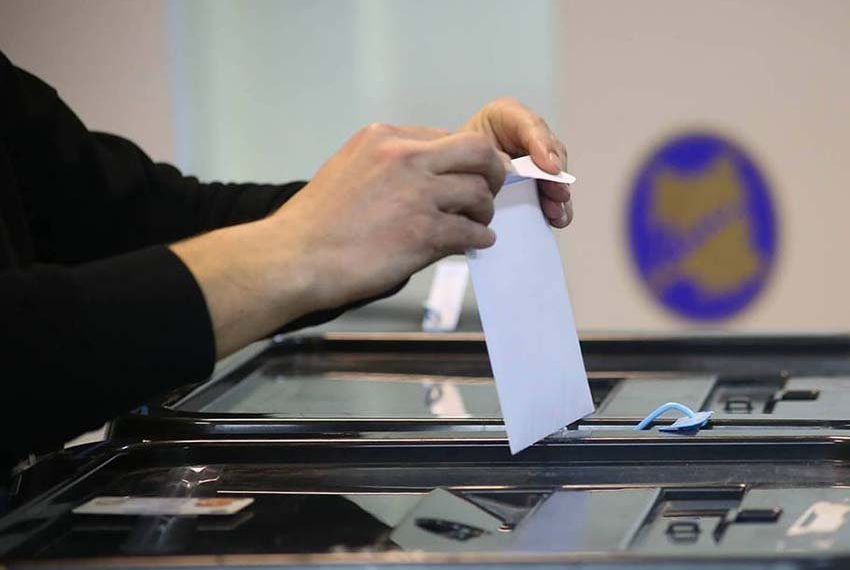 Zyrtarizohen tri koalicione parazgjedhore në KQZ