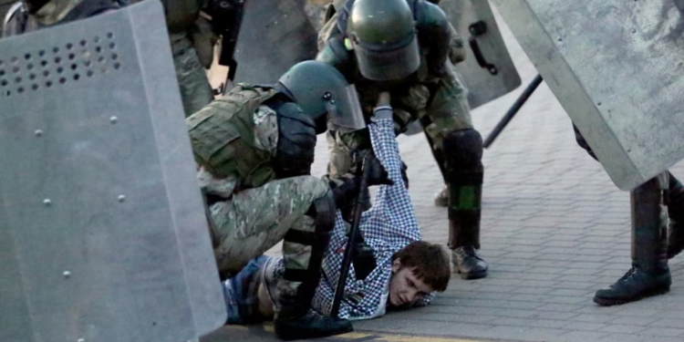 Mbi 50 mijë të arrestuar që nga nisja e protestave në Bjellorusi