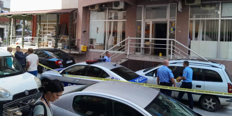 Aksion policor në objektet e Postës së Serbisë që operon në veri