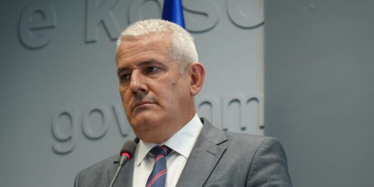 Sveçla mbron aksionin për mbylljen e degëve të Postës së Serbisë