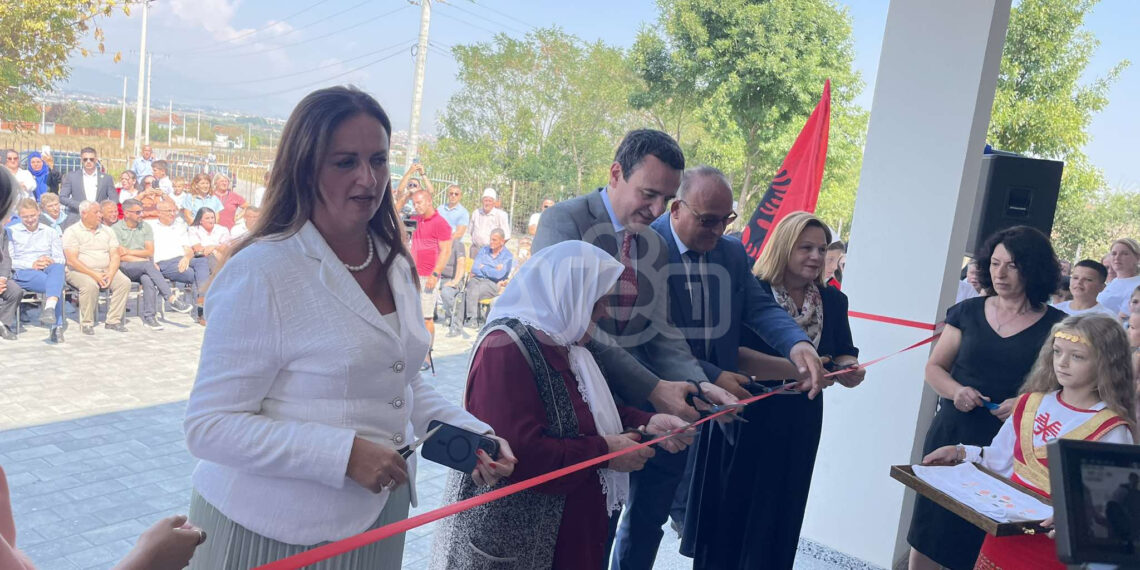 Kurti e Nagavci marrin pjesë në ceremoninë e përurimit të shkollës së re në Dumosh