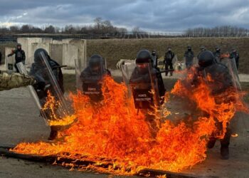 Kontigjenti shqiptar i KFOR-it nisi me stërvitje për menaxhimin e trazirave