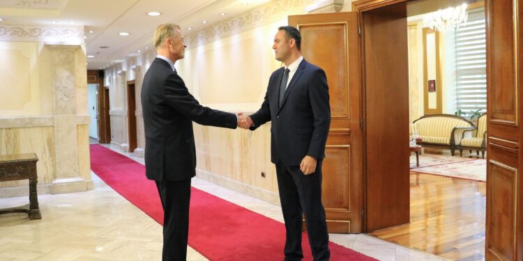 Konjufca takon shefin e ri të Zyrës së Bashkimit Evropian, Aivo Orav