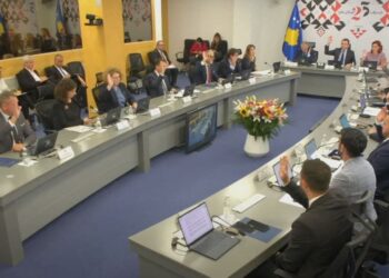 Qeveria ndan 240 mijë euro për libra shkollorë për nxënësit e Luginës së Preshevës