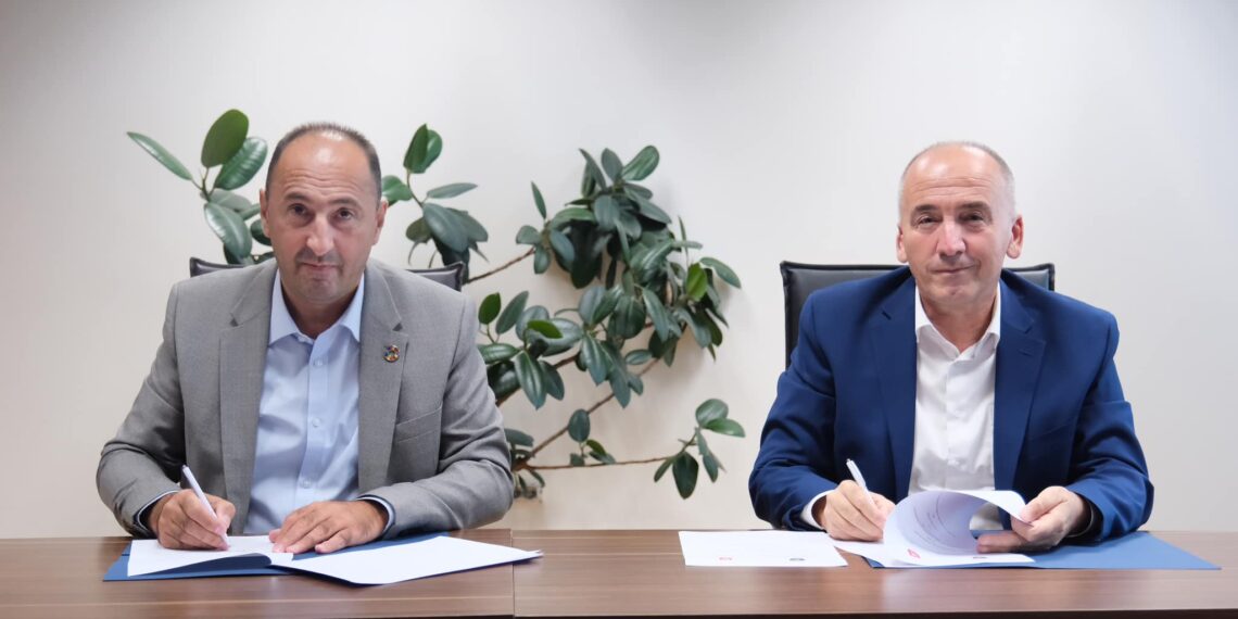 Aliu nënshkruan marrëveshje me 4 komuna për banimin e përballueshëm social