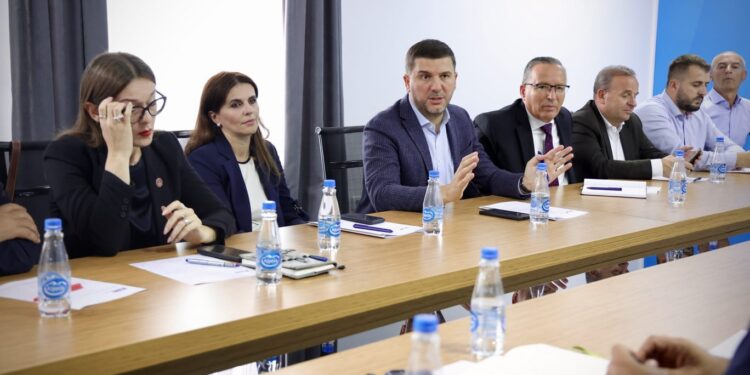 PDK: Kosova ka nevojë për qeveri dhe kryeministër të ri