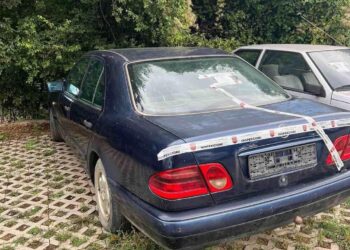 Inspektorati i Prishtinës nis aksion për largimin e veturave të pashfrytëzuara