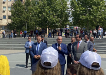 Kurti: Zemra mal kur shohë që fëmijët e duan Policinë e Kosovës