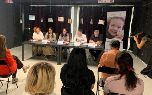 Arsimi në Kosovë në pikë kritike, sfidë arsimi i personave me aftësi të kufizuara