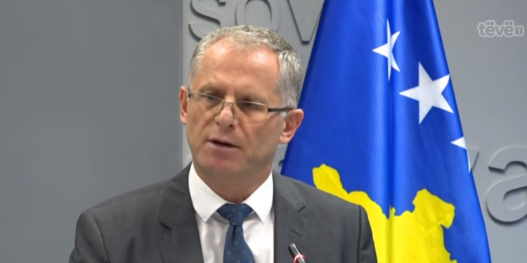 Bislimi për takimin në Bruksel: Serbia qëllimshëm po e zvarrit çështjen e personave të zhdukur me dhunë