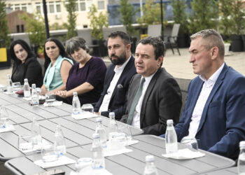 Kurti në takim me kryetarin e Leposaviqit, diskutohet qeverisja komunale