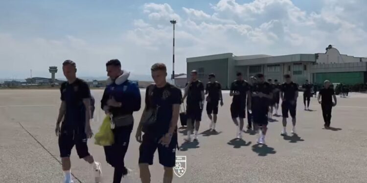 Futbollistët e Kosovës udhëtojnë për në Qipro