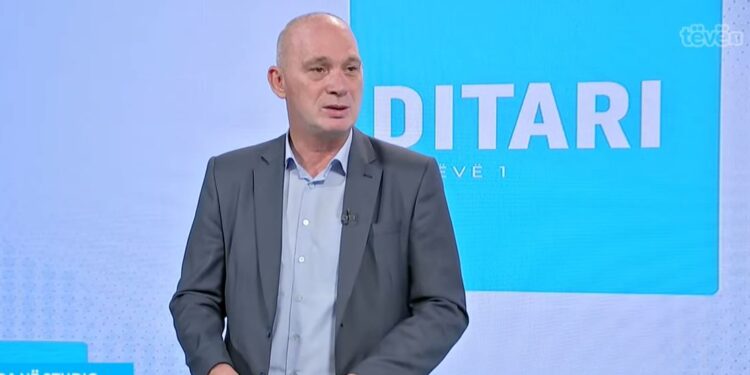 Humolli: Mosbesimi i qeveritarëve në sistemin e drejtësisë po i sjellë dëme vendit