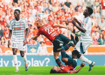 Zhegrova shënon dy gola brenda gjysmë ore