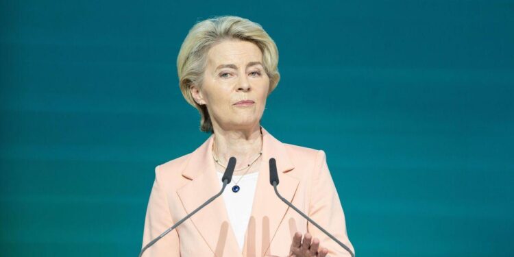 Presidentja e KE-së në Kiev për të diskutuar mbështetjen për Ukrainën