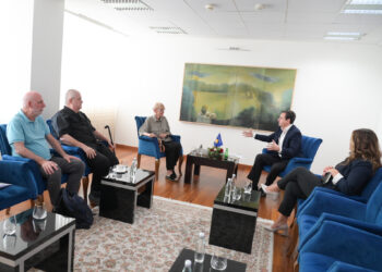 Mysafirët nga Serbia – Kurtit: Beogradi po planifikon t’i zhvendosë serbët e Kosovës në Sanxhak