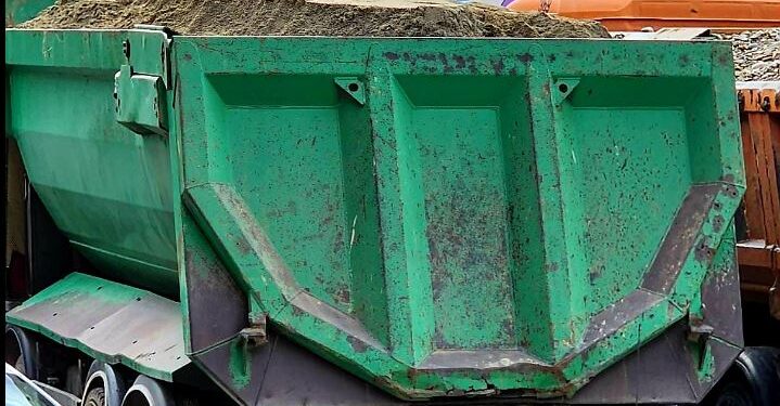 Prokuroria sekuestron dy kamionë dhe i vë në shitje