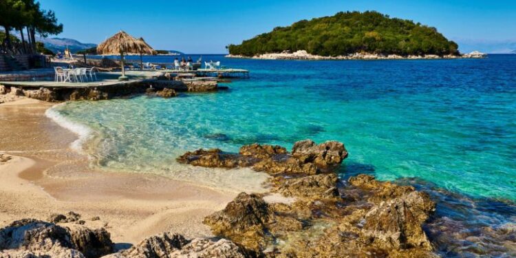 Shqipëria, e dyta në botë për rritjen e numrit të turistëve