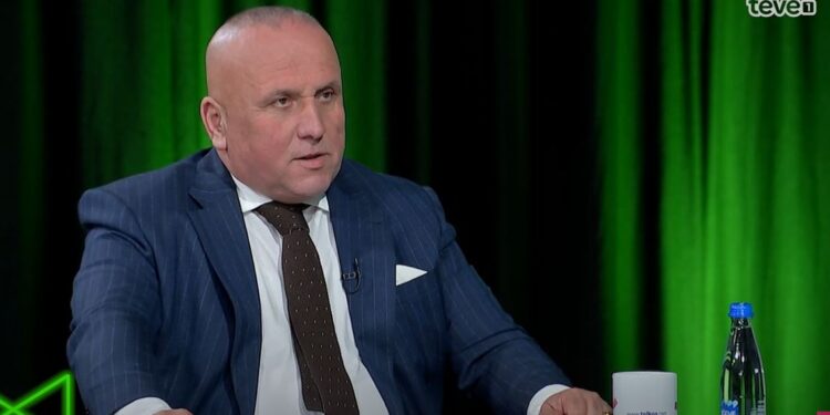 Kulla: Vuçiqi që dy vjet e gjysmë kalon nga disfata në disfatë në raport me Kosovën